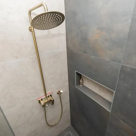 Paolo Apartment, Parking, Terrace, Netflix Apartamento