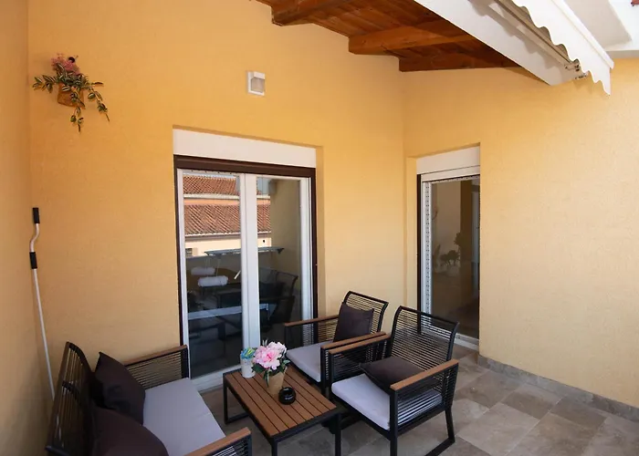 Paolo Apartment, Parking, Terrace, Netflix Ζαντάρ