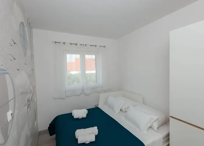 Paolo Apartment, Parking, Terrace, Netflix * Zadar