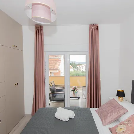 Appartement Paolo Apartment, Parking, Terrace, Netflix
