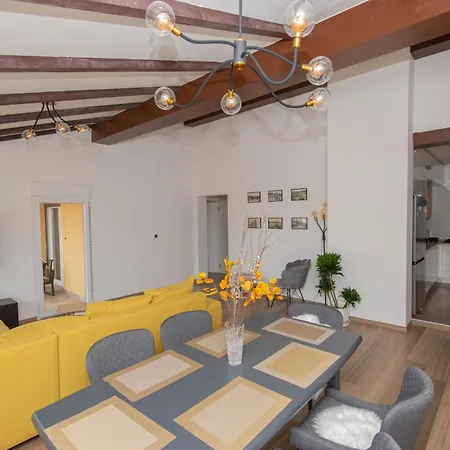 Apartment Paolo Apartment, Parking, Terrace, Netflix *