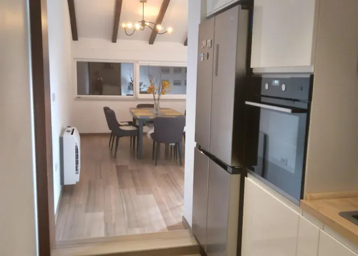 Paolo Apartment, Parking, Terrace, Netflix Apartment Zadar