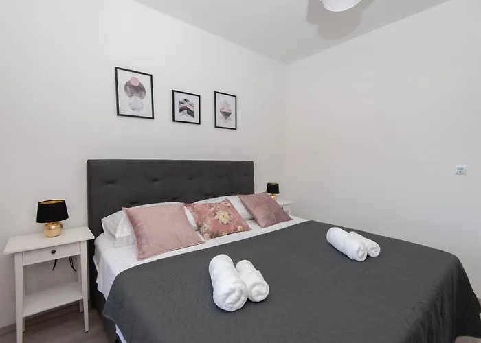 Paolo Apartment, Parking, Terrace, Netflix Apartment