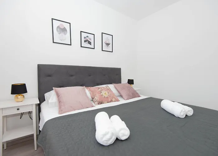 Paolo Apartment, Parking, Terrace, Netflix *
